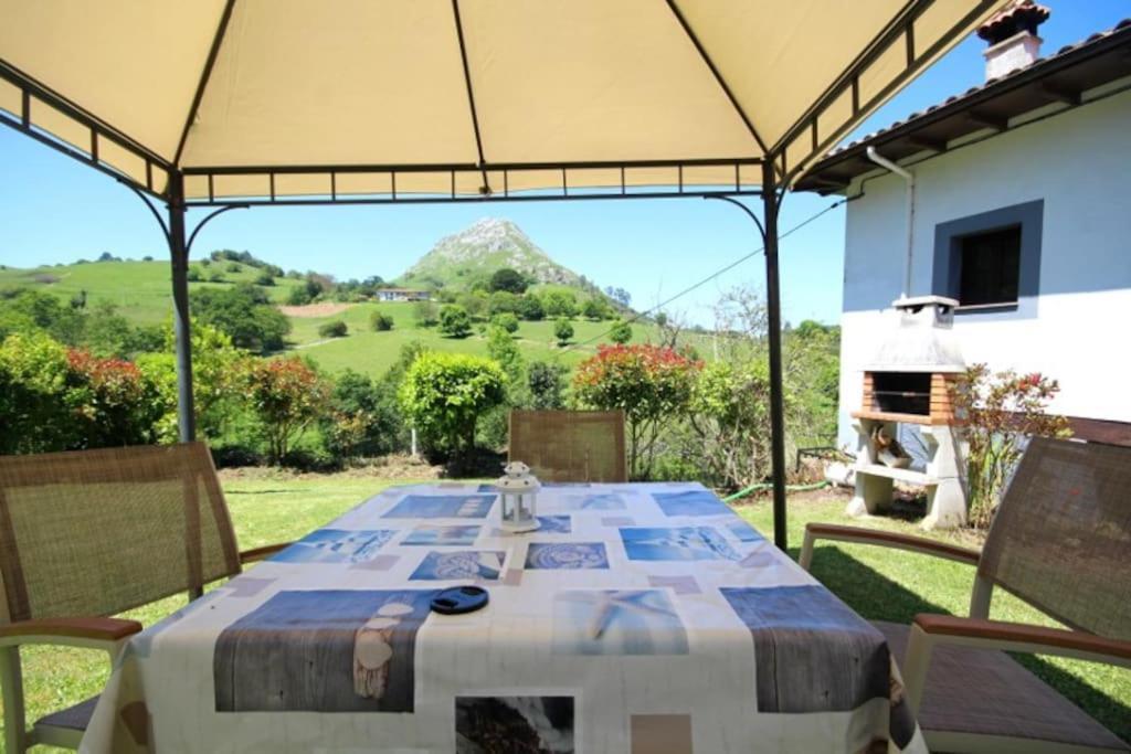 Casa Rural San Juan, Ribadesella. A 5 Minutos Del Marヴィラ エクステリア 写真